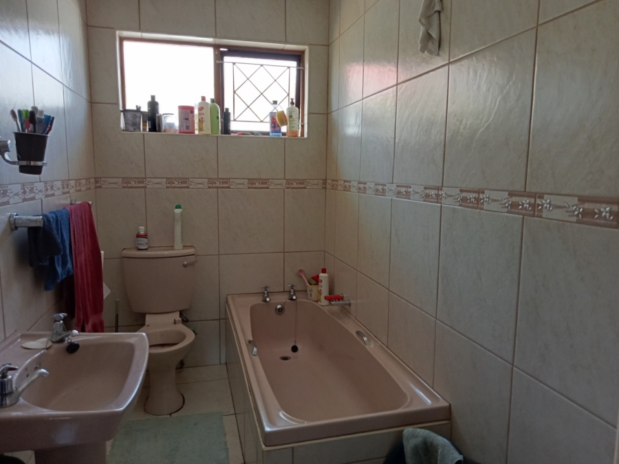3 Bedroom Property for Sale in Rosemount Eastern Cape